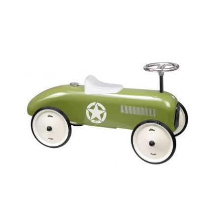 Con este coche correpasillos vintage de color verde caqui de Vilac